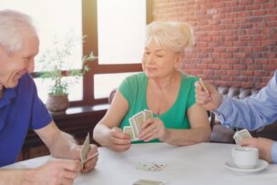 カードゲームで学ぶSDGsの世界 ～自分と世界とのつながりを体験しよう～